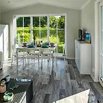 Holiday home 2 Bedroom In Stolec Stolec (Police)